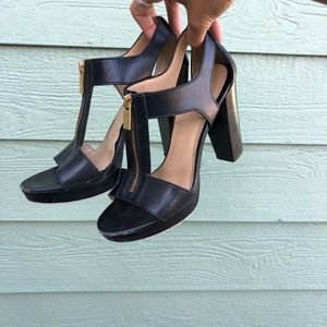 Micheal Kors black heels